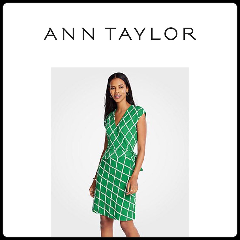 ANN TAYLOR Lattice Knit Wrap Dress || Fern Green